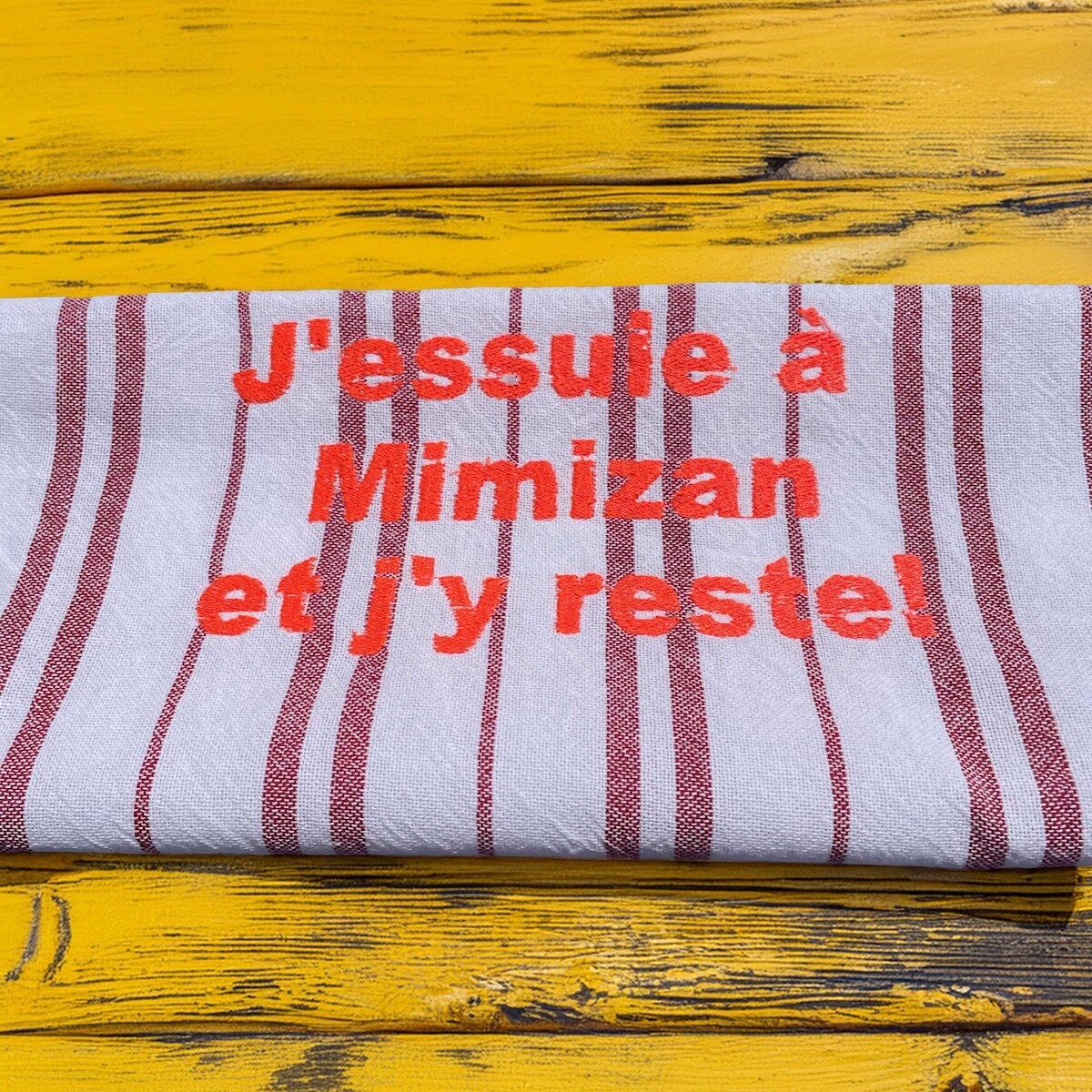Torchon de cuisine Landais broderie machine, 100% coton, 50X70 cm,, texte “J’essuie à Mimizan et j’y reste”,